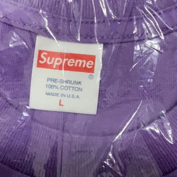 Supreme Cat In The Hat Tee Purple FW18 (Fall Winter 2018) - Picture 3 of 5
